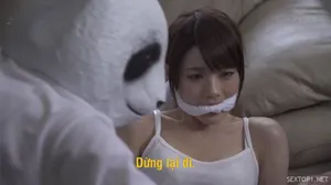 Ông chồng ở nhà xxx em Người vợ trong khi Cô vợ đi đi giã ngoại 1 mình vì cãi nhau