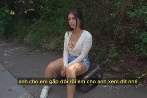 Bí mật bị rò rỉ về cô gái hư hỏng Wu Jiayi của Đại học Truyền thông Trung Quốc và bạn tình thực tập nam của cô chụp ảnh tự sướng khiếm nhã và bị thẩm vấn về lịch sử tình dục của họ
