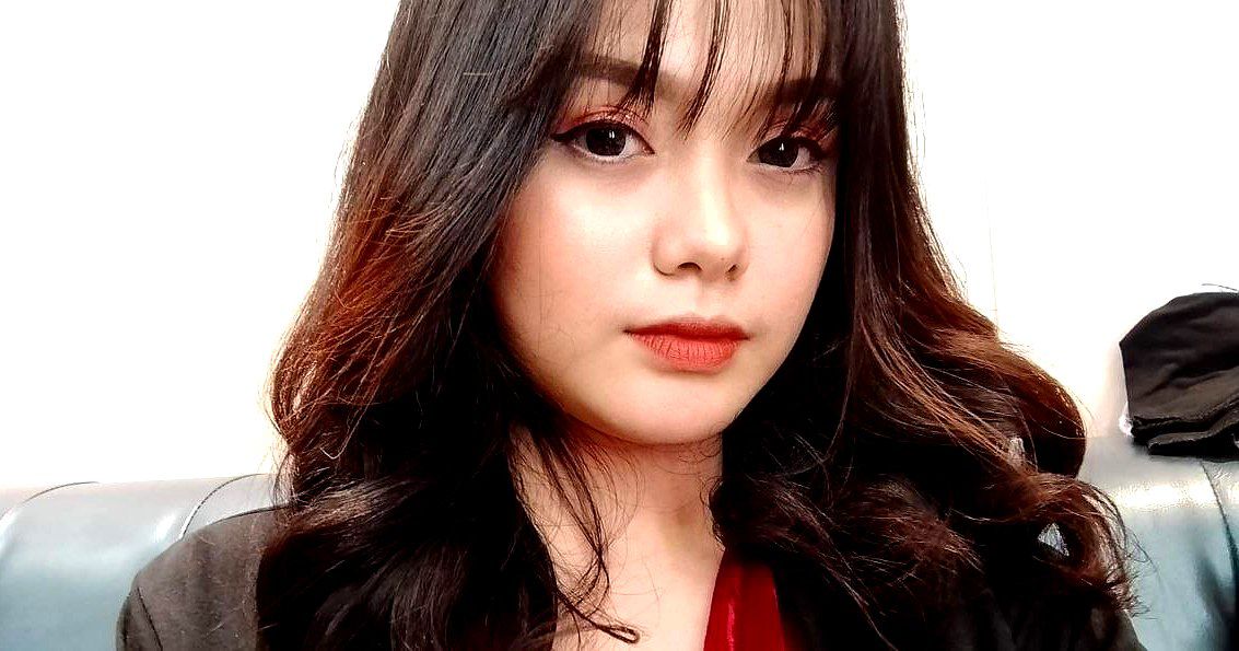 Cô vợ đi làm thêm ở quán rượu kiếm thêm phụ ông chồng rồi bị cám dỗ bởi gã nhà giàu